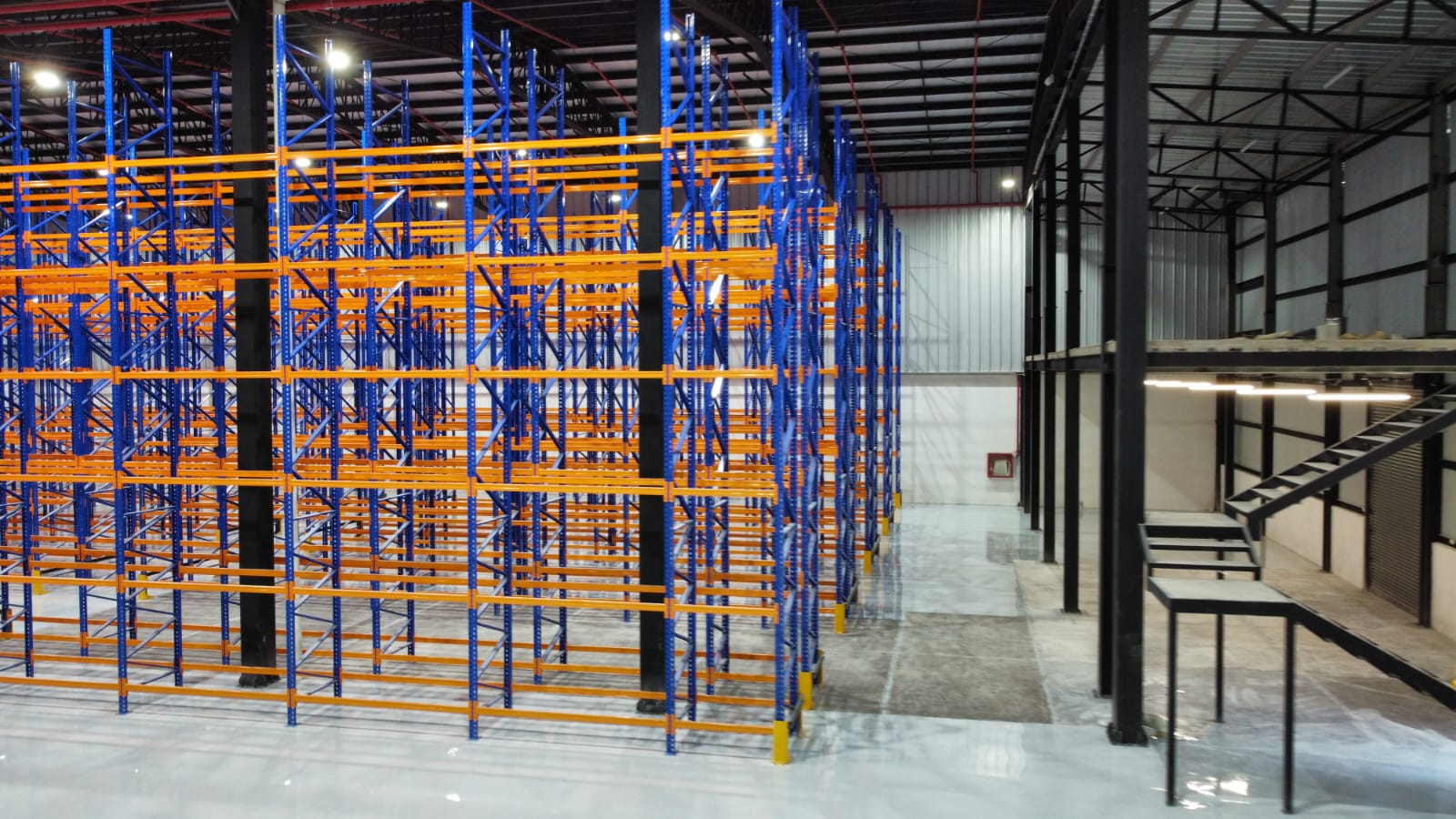 Racks, almacenamiento Industrial
