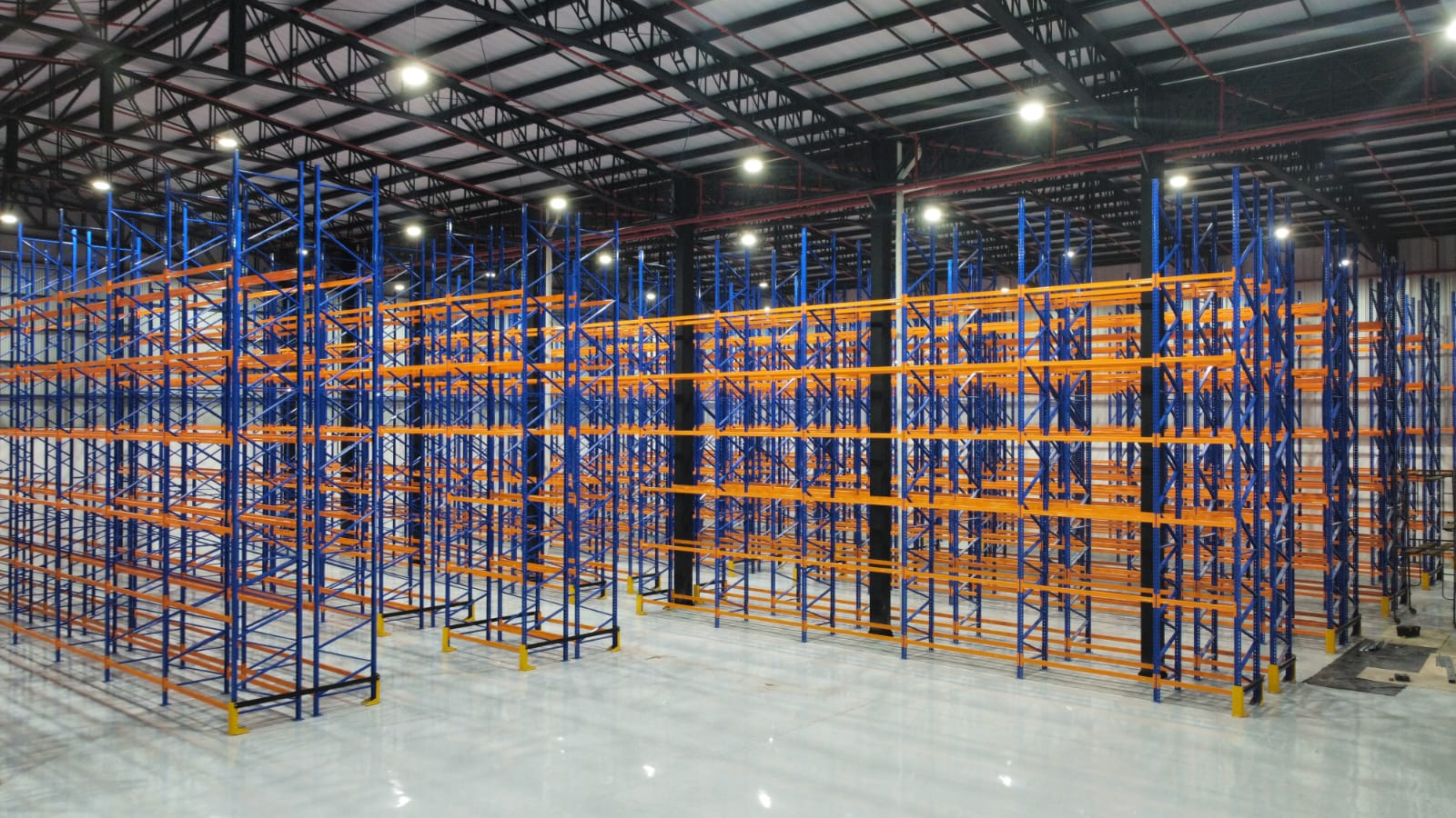 Racks, almacenamiento Industrial